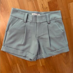 Philosophy Tailored Cuffed Women's Shorts / Size 2